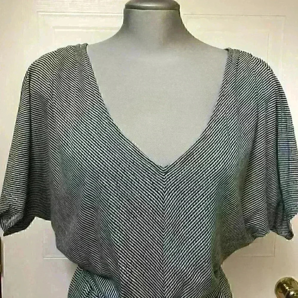 Madigan Dress Mini Striped V-Front Back Tie Belt Black  White - Picture 4 of 10